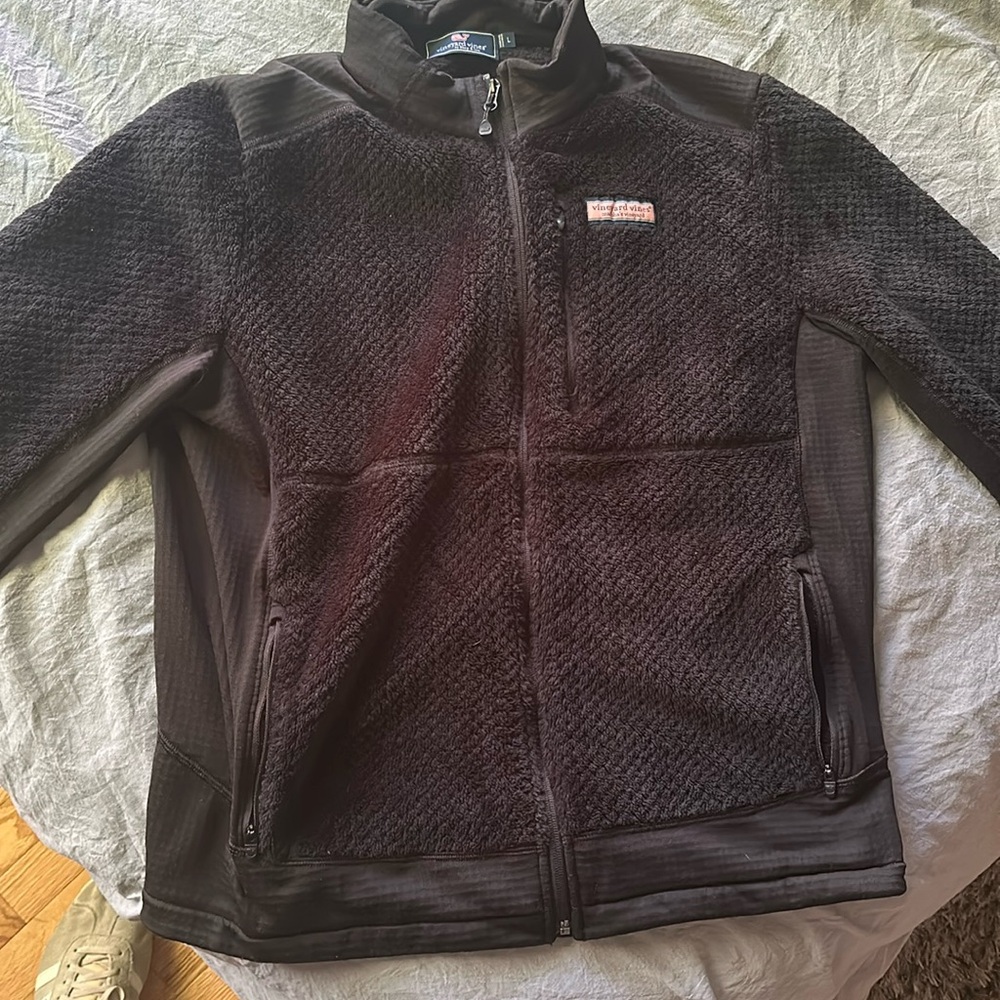 vineyard vines zip up